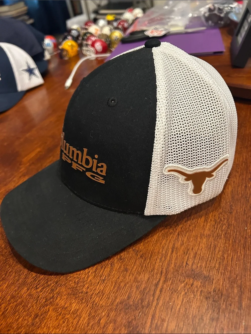 Columbia PFG Black Texas Longhorns Black Burnt Orange Mesh Trucker Hat O/S